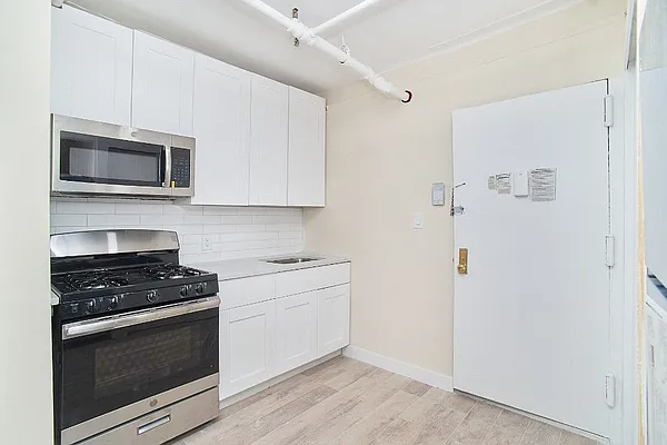 Rented by Living New York | media 14