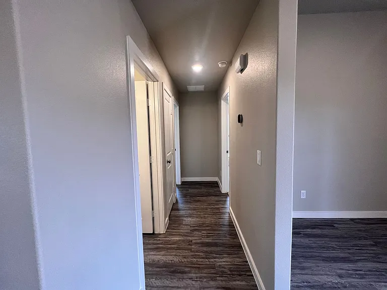 3207 Abbeville Ave — Photo 10