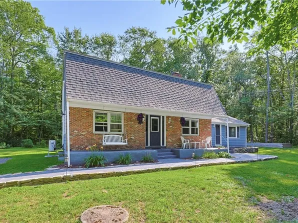 20 Gleaner Chapel Rd, North Scituate, RI 02857