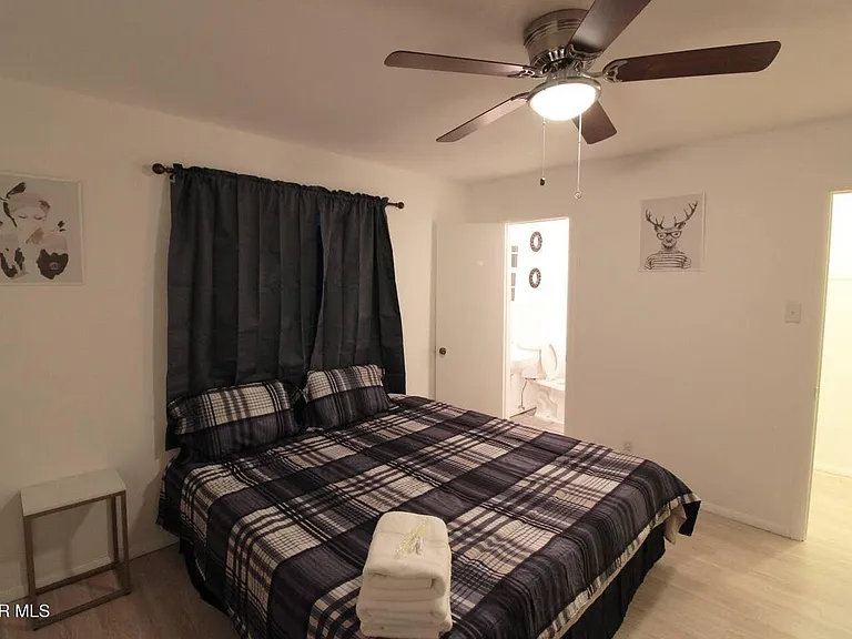 5200 Carousel Dr #3 — Photo 6