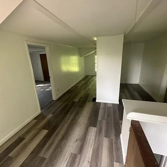 164 N Park St — Photo 10