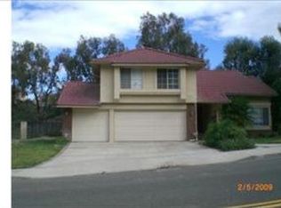 17058 Lakepointe Dr, Riverside, CA 92503