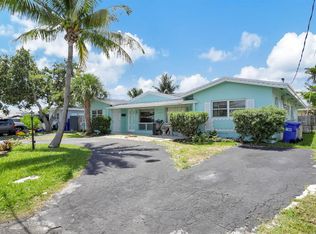 2540 NE 10th Ct, Pompano Beach, FL 33062