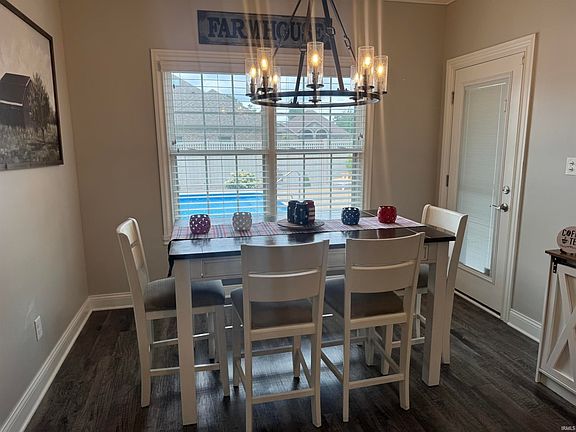 5th image of 9199 Ella Cir