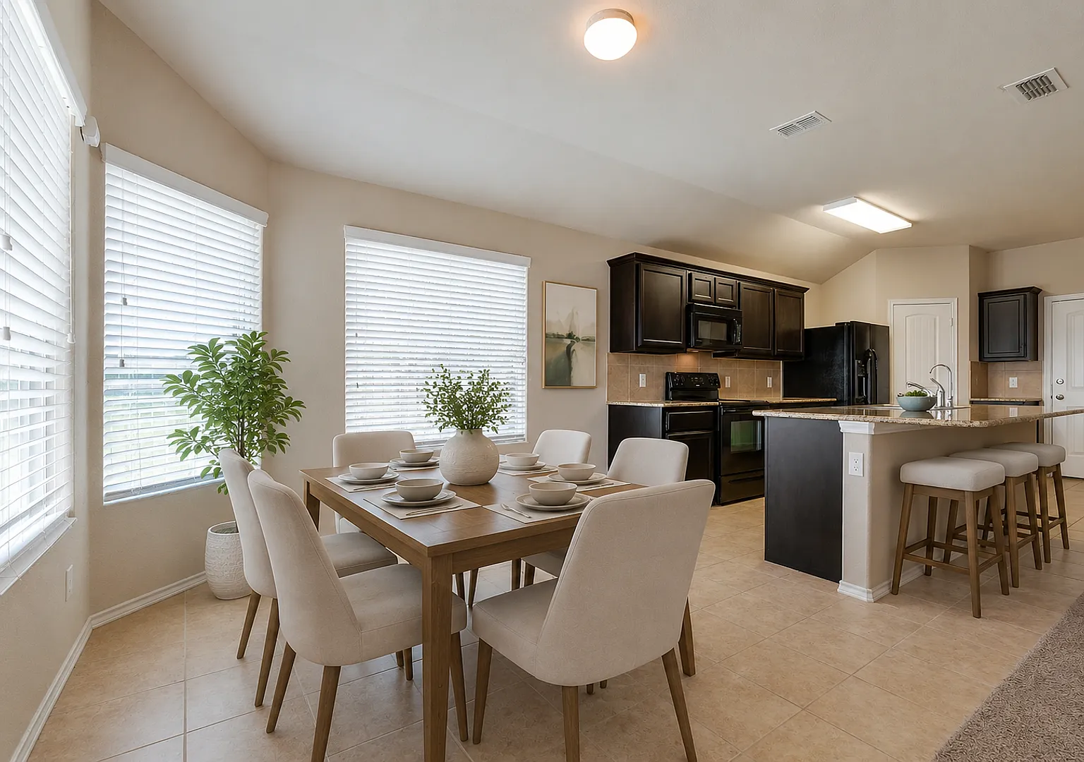 Beautifully Maintained Home in Established Fort Worth Neighborhood! — Photo 3