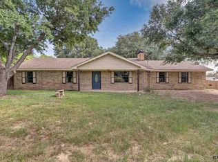 113 Pearl St, Lindale, TX 75771