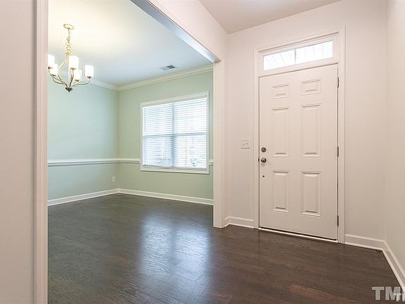 3rd image of 245 Whitebark Ln