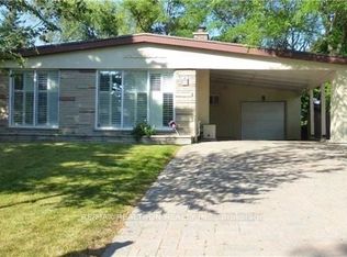 38 Bayberry Cres, Toronto, ON M2K1T8