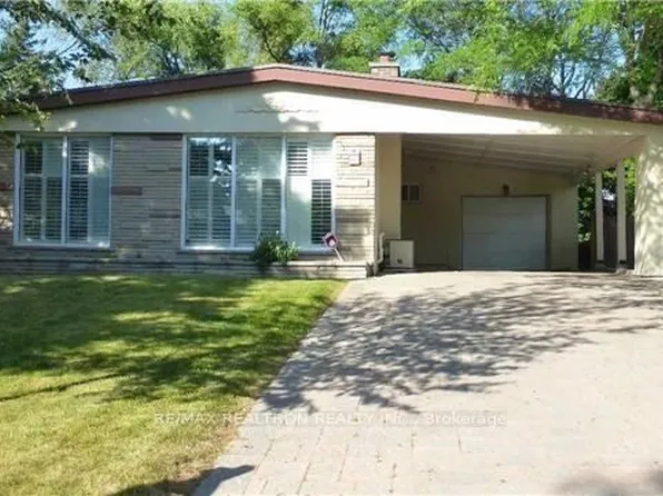 38 Bayberry Cres, Toronto, ON M2K 1T8
