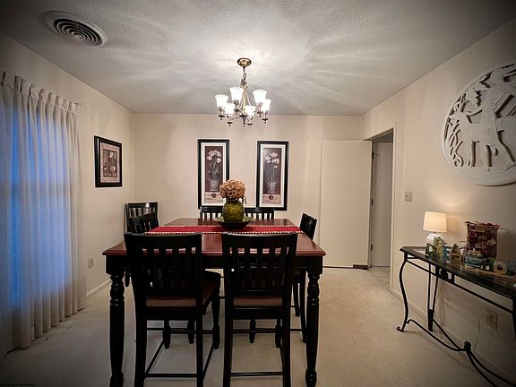 5th image of 3 Carriage Ln