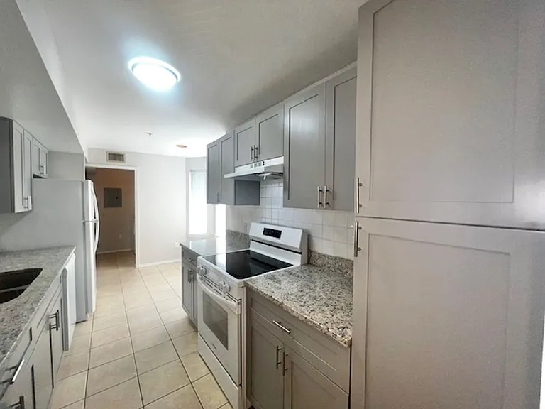 420 Summit Ridge Pl #306 — Photo 6