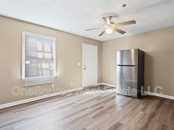 5th image of 2622 Evans Mill Dr