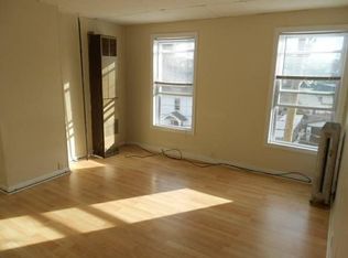 492 Pine St #3, Manchester, NH 03104