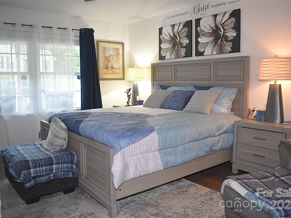 5th image of 7109 Idlewild Brook Ln #11