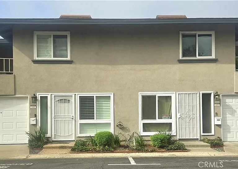 4002 Bryant Ct — Photo 1