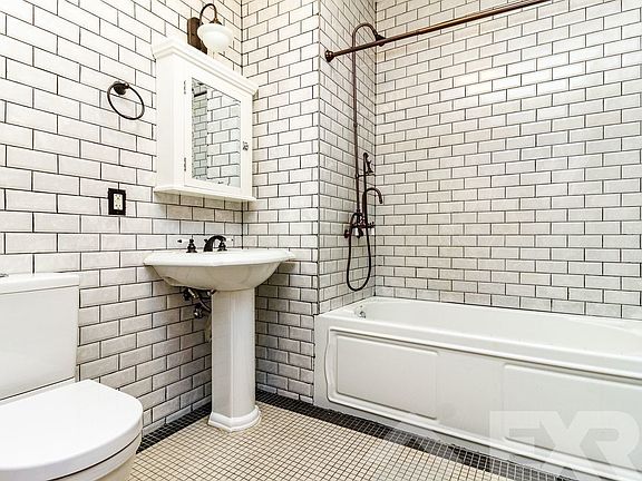 4th image of 871 Grand St #6I