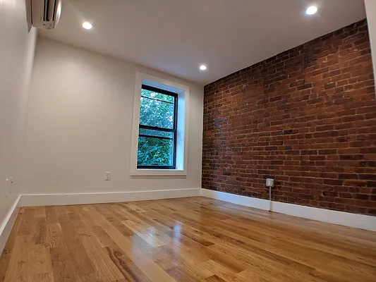 Rented by Urban Pads | media 9