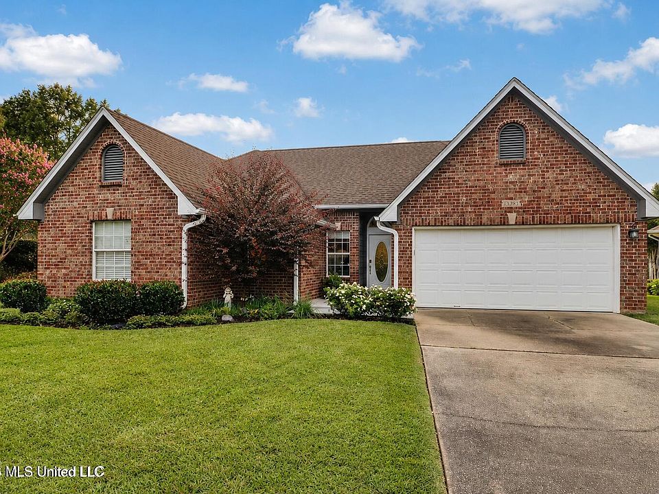 1st image of 15385 Lakeview Ct