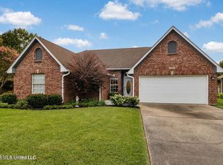 15385 Lakeview Ct, Gulfport, MS 39503