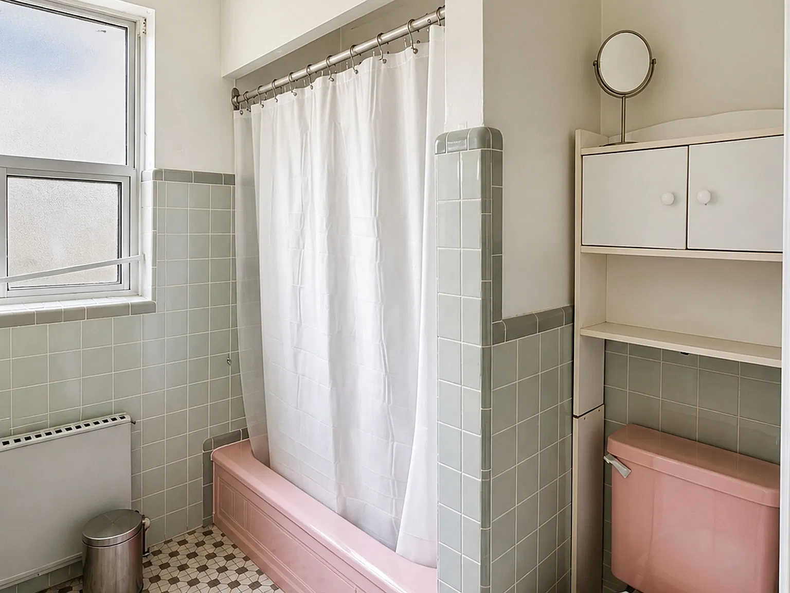 2 bed, $2,300 — Photo 3
