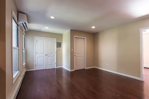 Rented by Corcoran | media 17