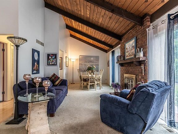 4th image of 6921 Montfort Dr