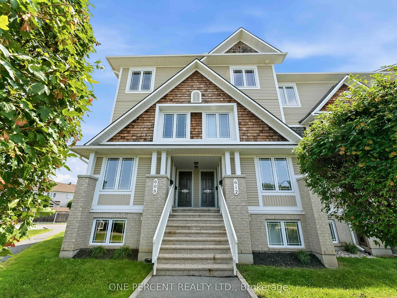 2 bed, $2,400 — Photo 2