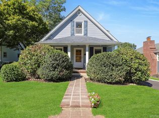 19 1st Ave, Ossining, NY 10562