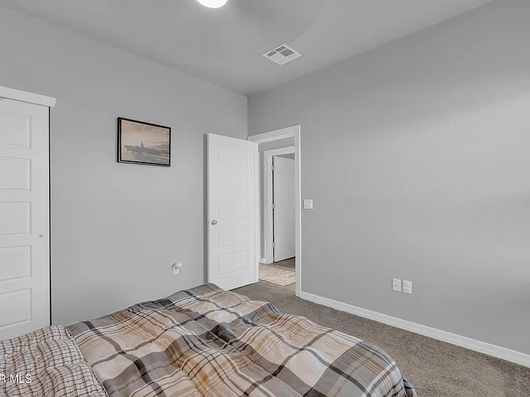 11352 Hidalgo Dr — Photo 26