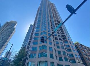 400 N Lasalle St #1812, Chicago, IL 60614