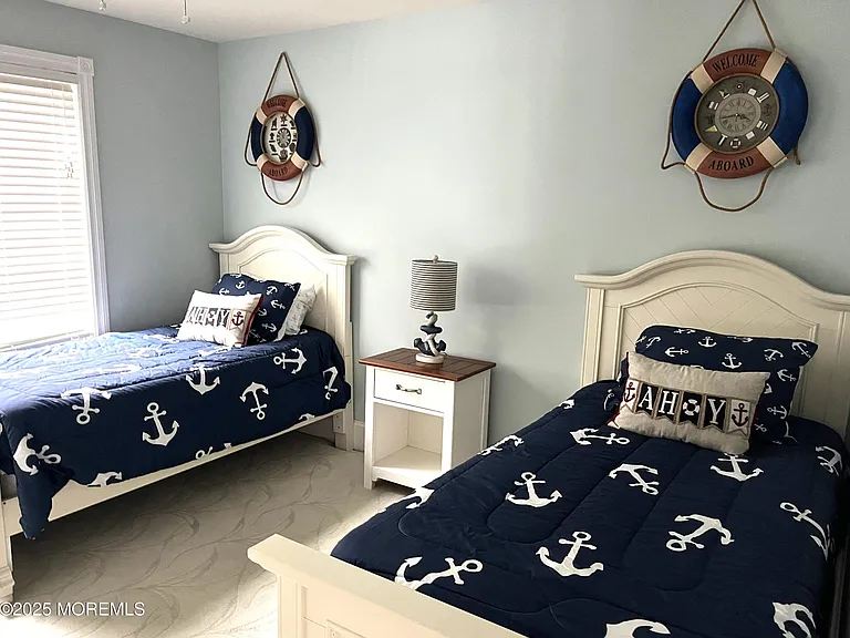 1618 Beacon Ln #0 — Photo 16
