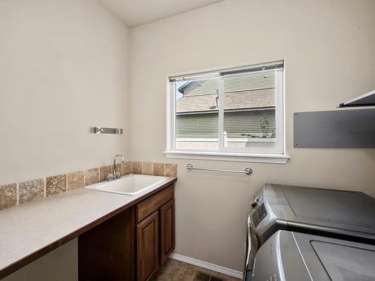 2547 W Blackberry Loop — Photo 21