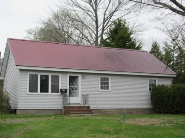 137 Union Street, Belfast, ME 04915