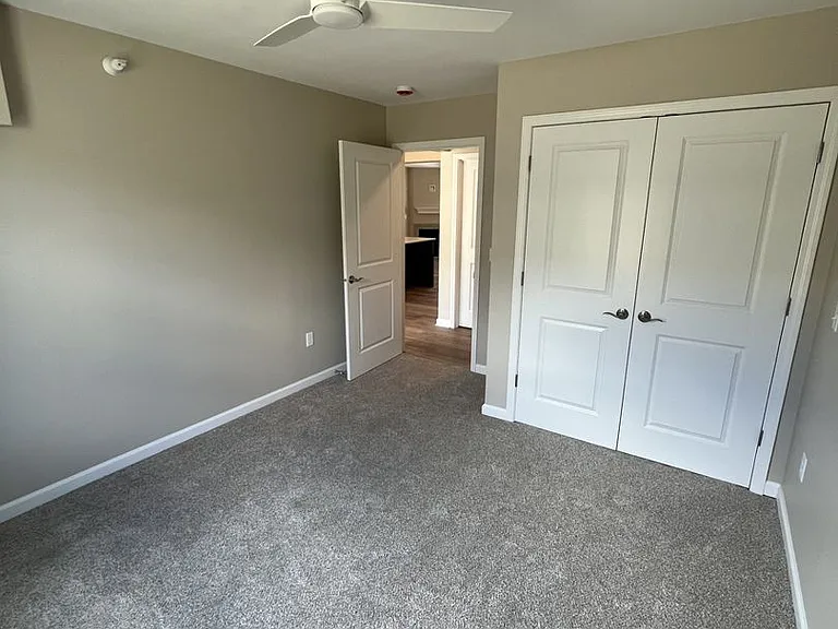 1063 Anchor Ave W — Photo 12