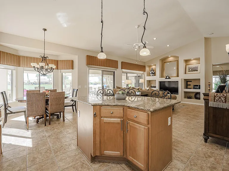 15623 W Earll Dr — Photo 15