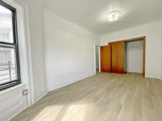 Rented by Momentum Real Estate LLC