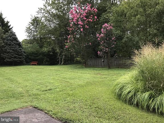 5th image of 7726 Ox Rd