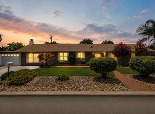 2814 Oakview Dr, Redding, CA 96002
