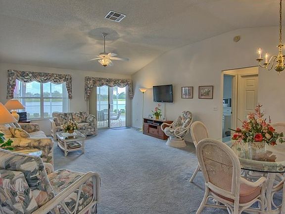 3rd image of 1736 Palo Alto Ave