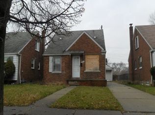 19315 Alcoy St, Detroit, MI 48205