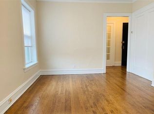 6035 N Winthrop Ave APT 1W, Chicago, IL 60660