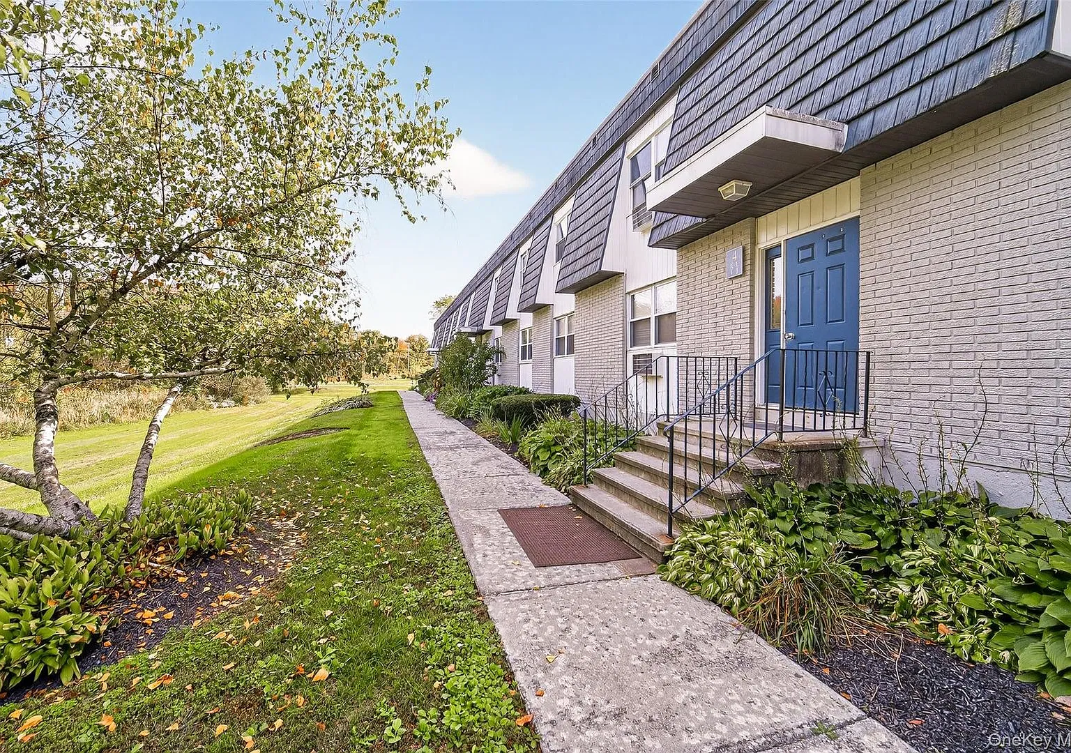 2 bed, 1.0 bath, 980 sqft, $2,300 — Photo 4