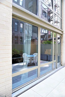 Rented by Renetta Real Estate | media 19