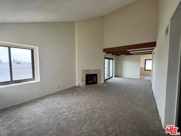 935 Main St APT 305, El Segundo, CA 90245