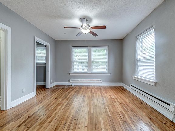 4th image of 2600 Bellevue Ave APT A