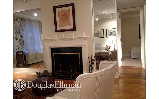 Sold by Douglas Elliman | media 14