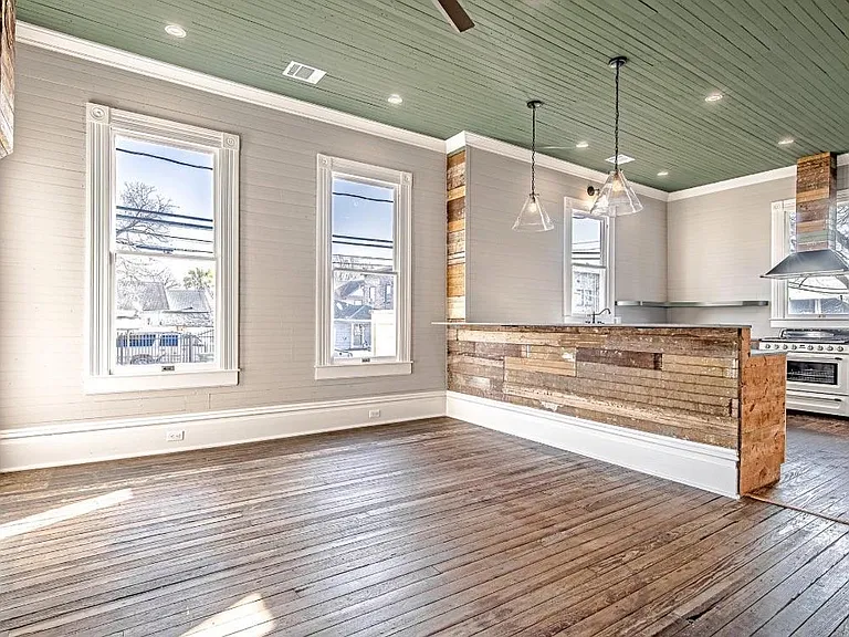 618 Morris St — Photo 2