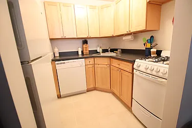 Rented by City Connections Realty