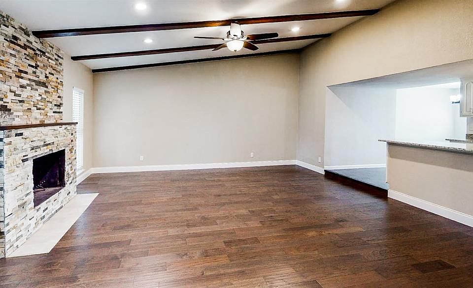 1st image of 2119 Courtland Cir