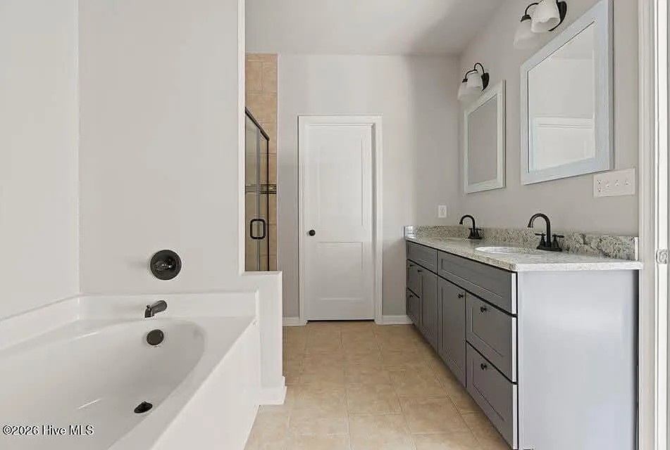 3 bed, 2.5 bath, 1796 sqft, $1,850 — Photo 3